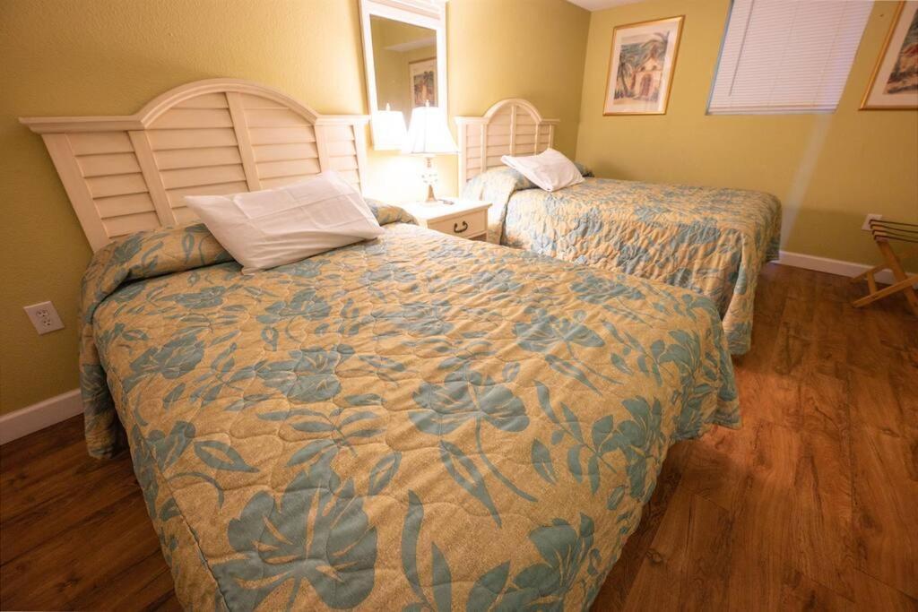 Вілла Baywatch Renovated, Unobstructed Oceanfront Views! Мертл-Біч Екстер'єр фото